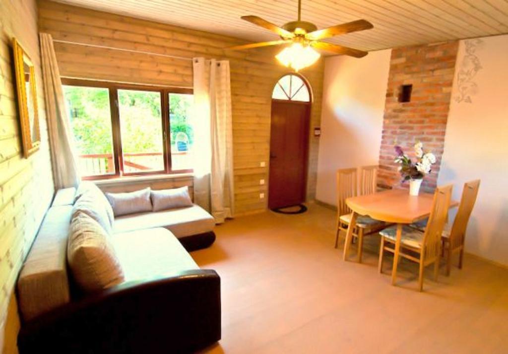 Guest House Darius Ir Girenas Palanga Zimmer foto